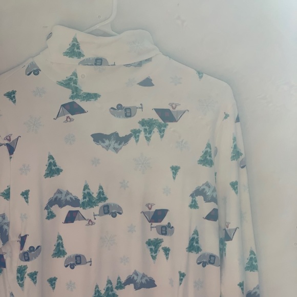 Grandma Winter Turtleneck - Picture 6 of 8